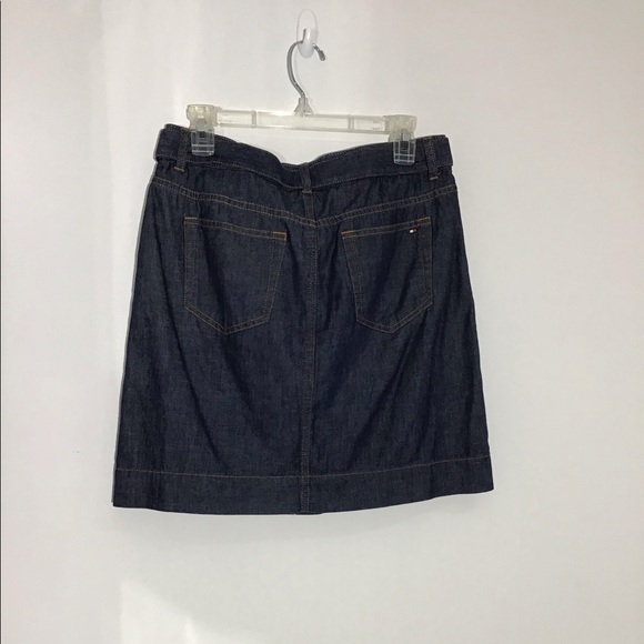 Tommy Hilfiger Denim skirt size 6. - Picture 5 of 7